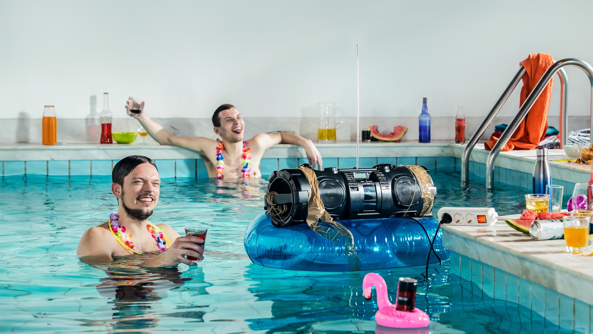MERKURGROUP-spiel-sicher_2560x1440px_Pool